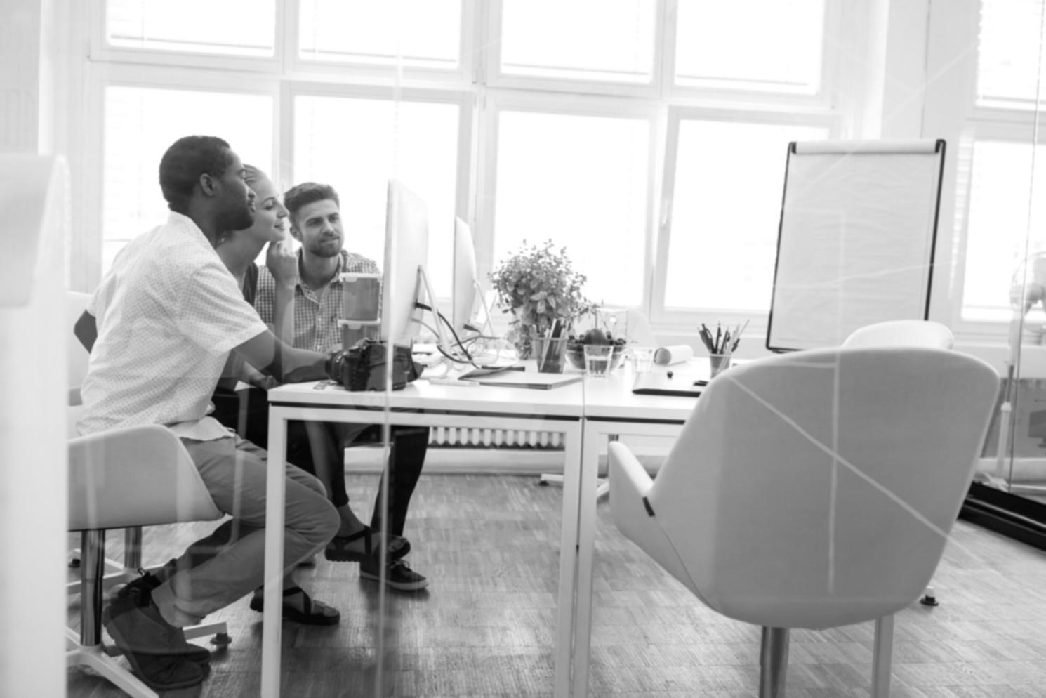 Finanzberatung und Planung im doravistique Büro